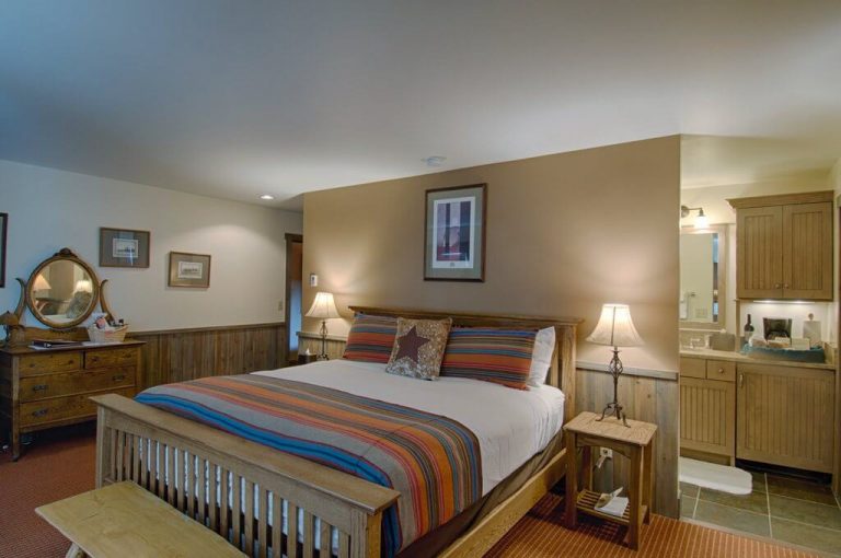 Pearl Vista Verde Guest Ranch Colorado Accommodations Rooms Lodge Cabins