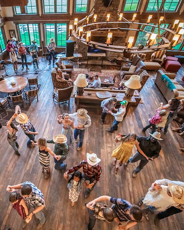 Summer Vacation Fall Foliage Mountain Colorado Guest Ranch Vista Verde