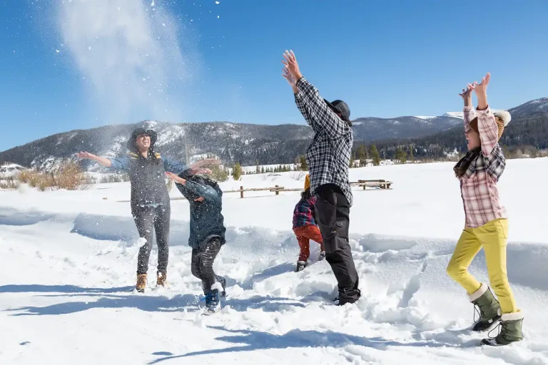 Family Vacations in Winter at Vista Verde Ranch Family Vacations in Winter at Vista Verde Ranch