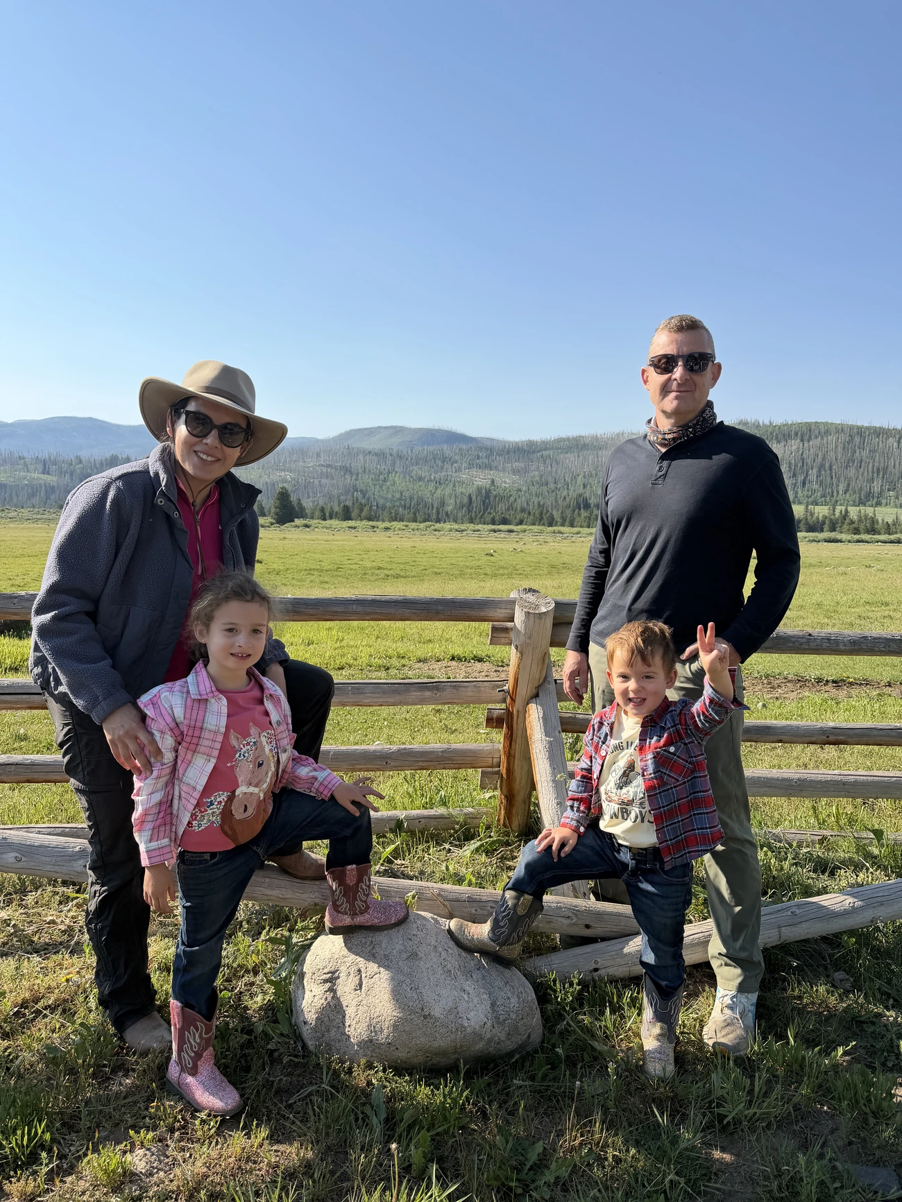 Family Vacations Vista Verde Ranch, Colorado, Family with children