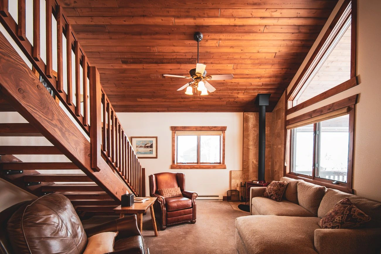 luxury-colorado-cabins-ranch-vacation-Living