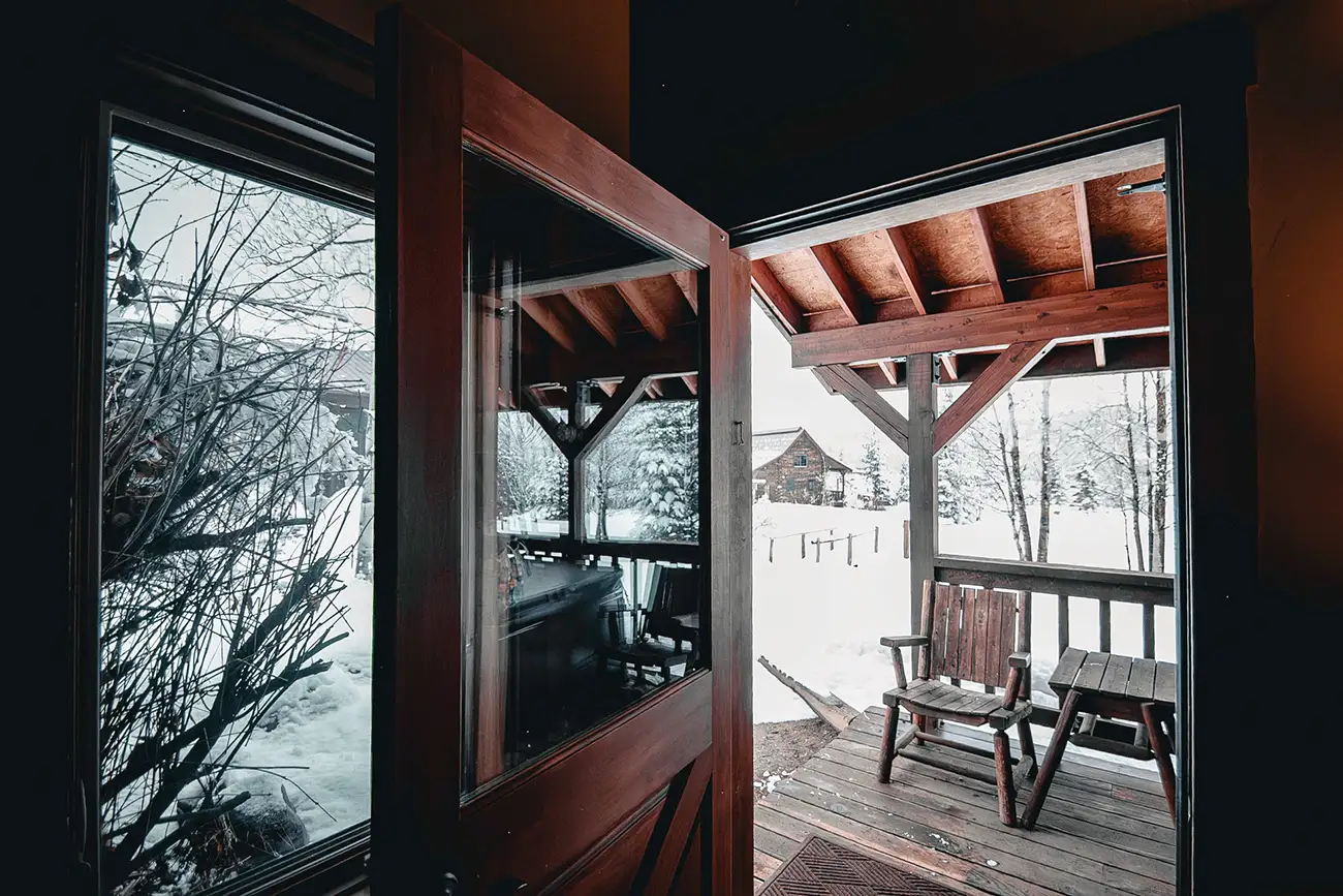 romantic-colorado-vacation-vista-verde-ranch-hinman-porch-05