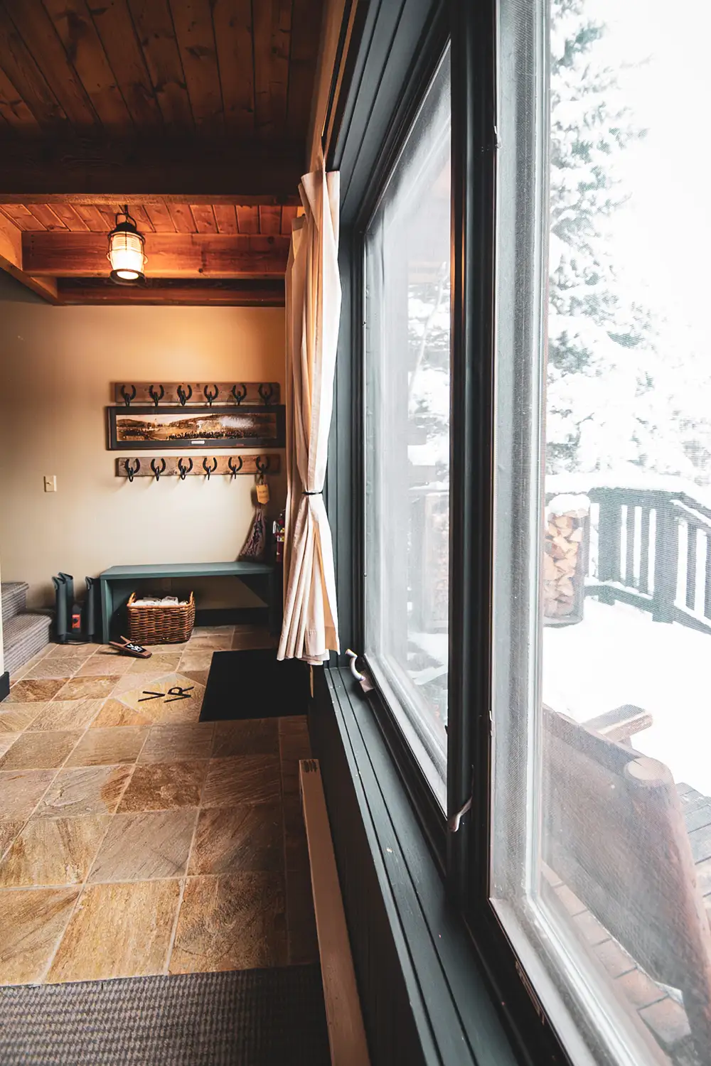 romantic-ranch-vacation-colorado-cabins-little-agnes-entry-10
