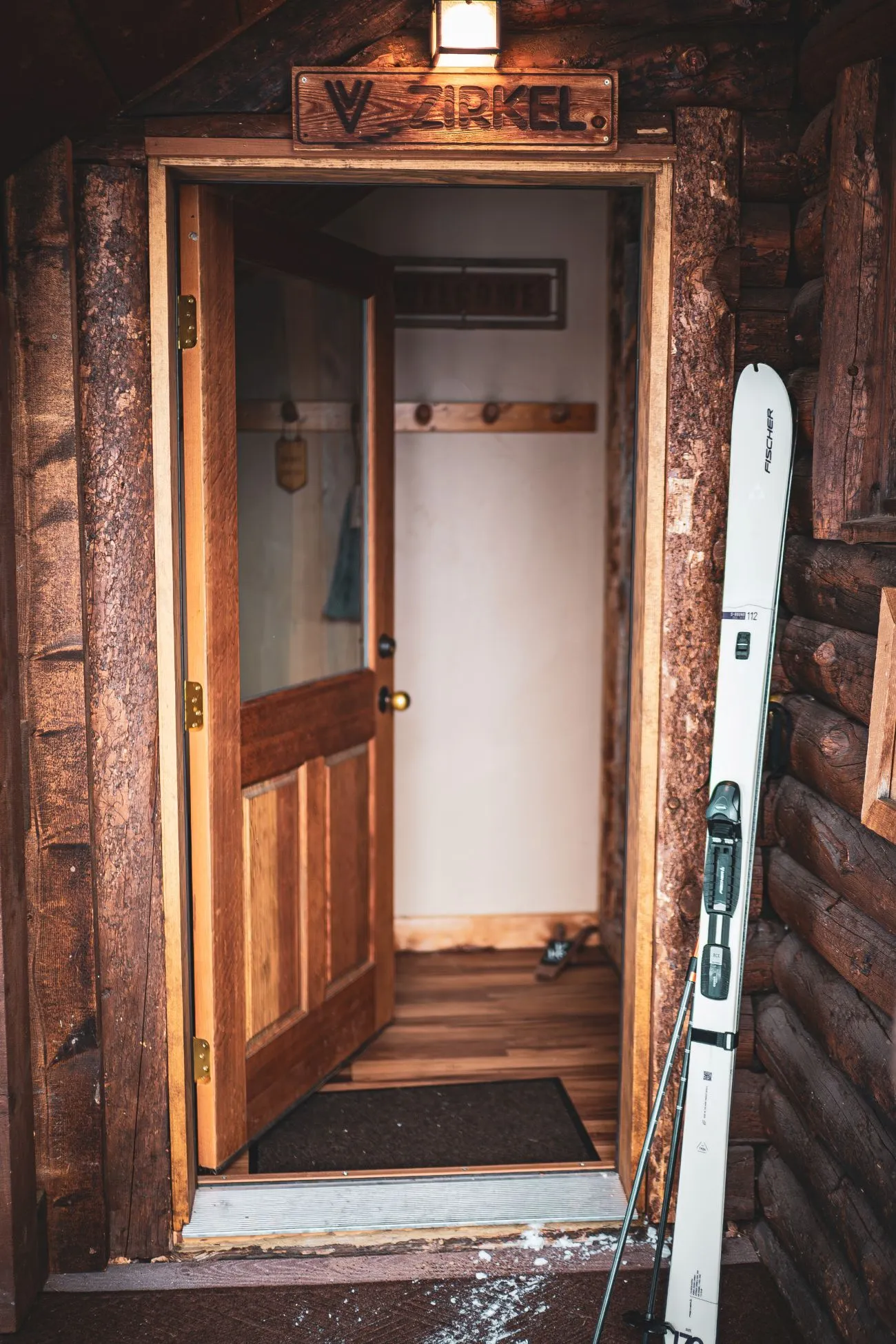 vista-verde-ranch-luxury-cabins-zirkel-Entry
