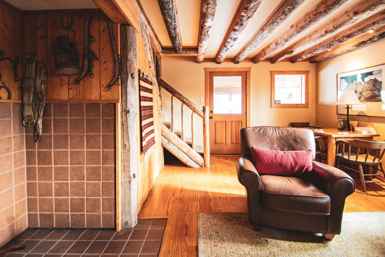 vista-verde-ranch-luxury-cabins-zirkel-Living